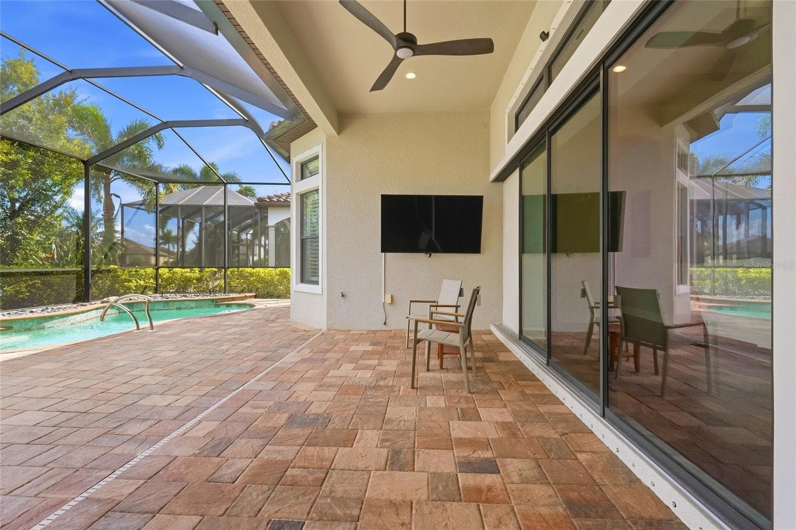 Single Family Residence at 13309 MALACHITE DR, BRADENTON, photo 44 of 57