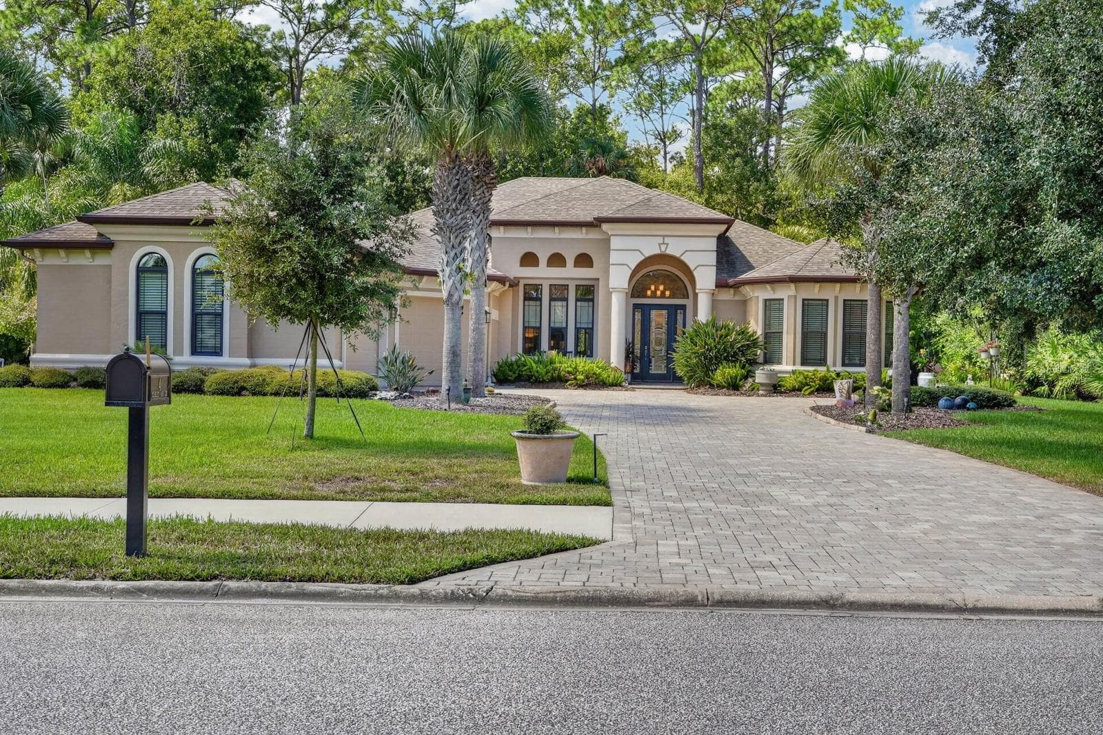 Single Family Residence at 4 SCARLET OAK CIR, PALM COAST, photo 2 of 56