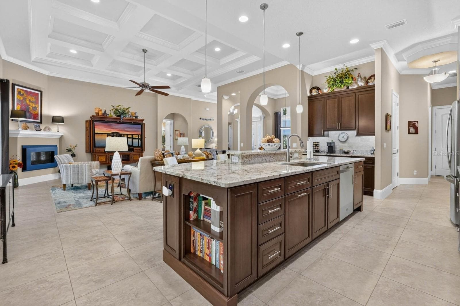 Kitchen - 4 SCARLET OAK CIR, PALM COAST