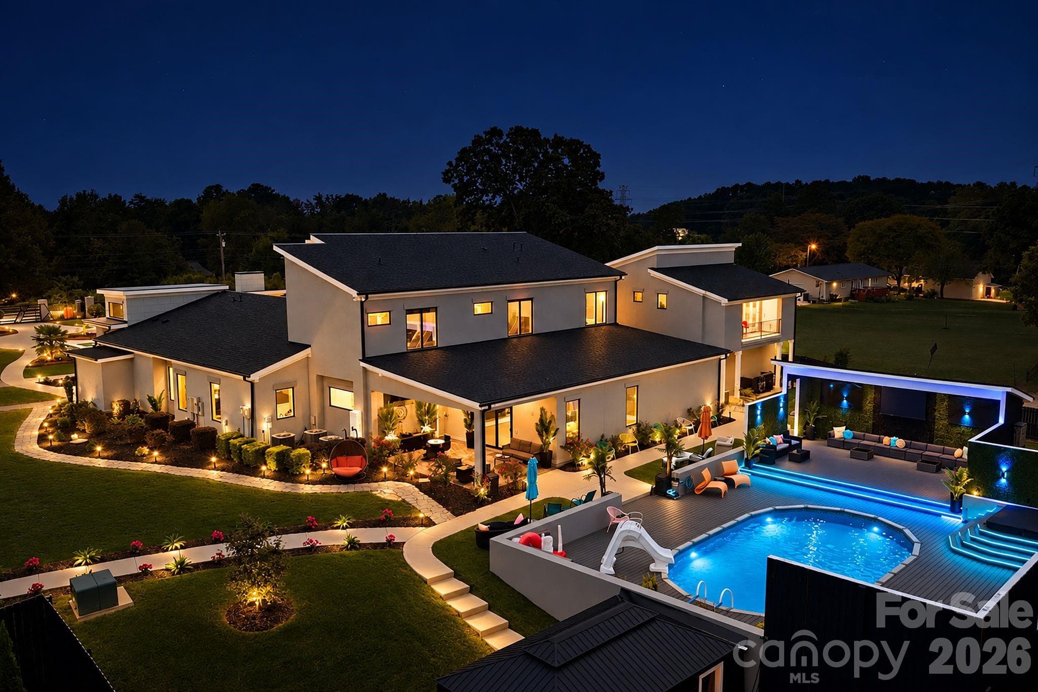 Smart Outdoor Lighting System - 15700 Youngblood Road, Charlotte