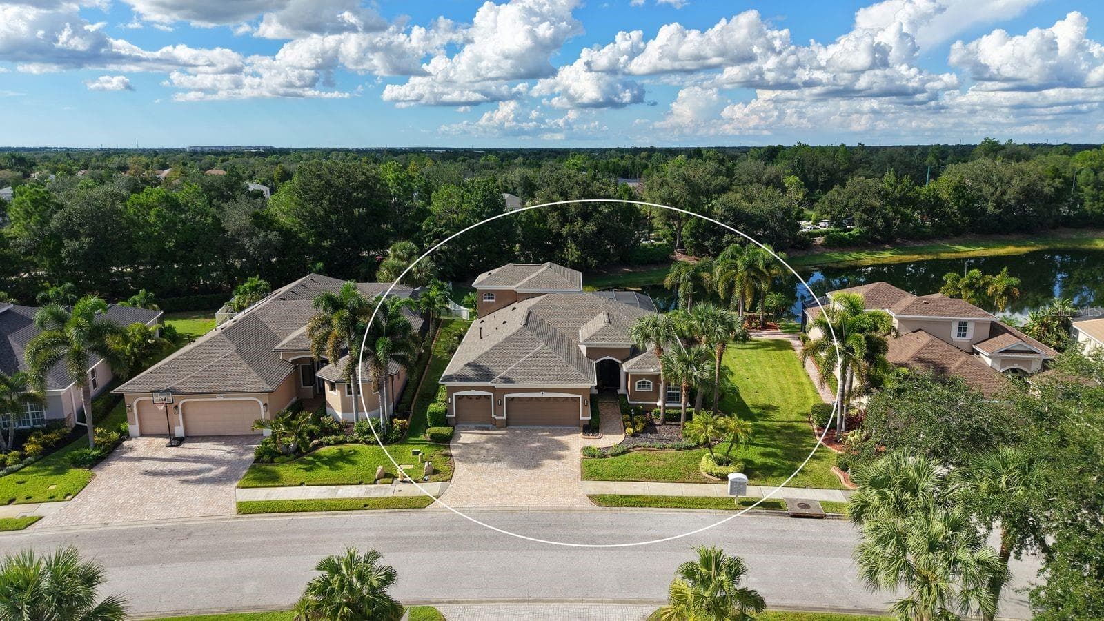 Single Family Residence at 14250 SUNDIAL PL, LAKEWOOD RANCH, photo 14 of 61