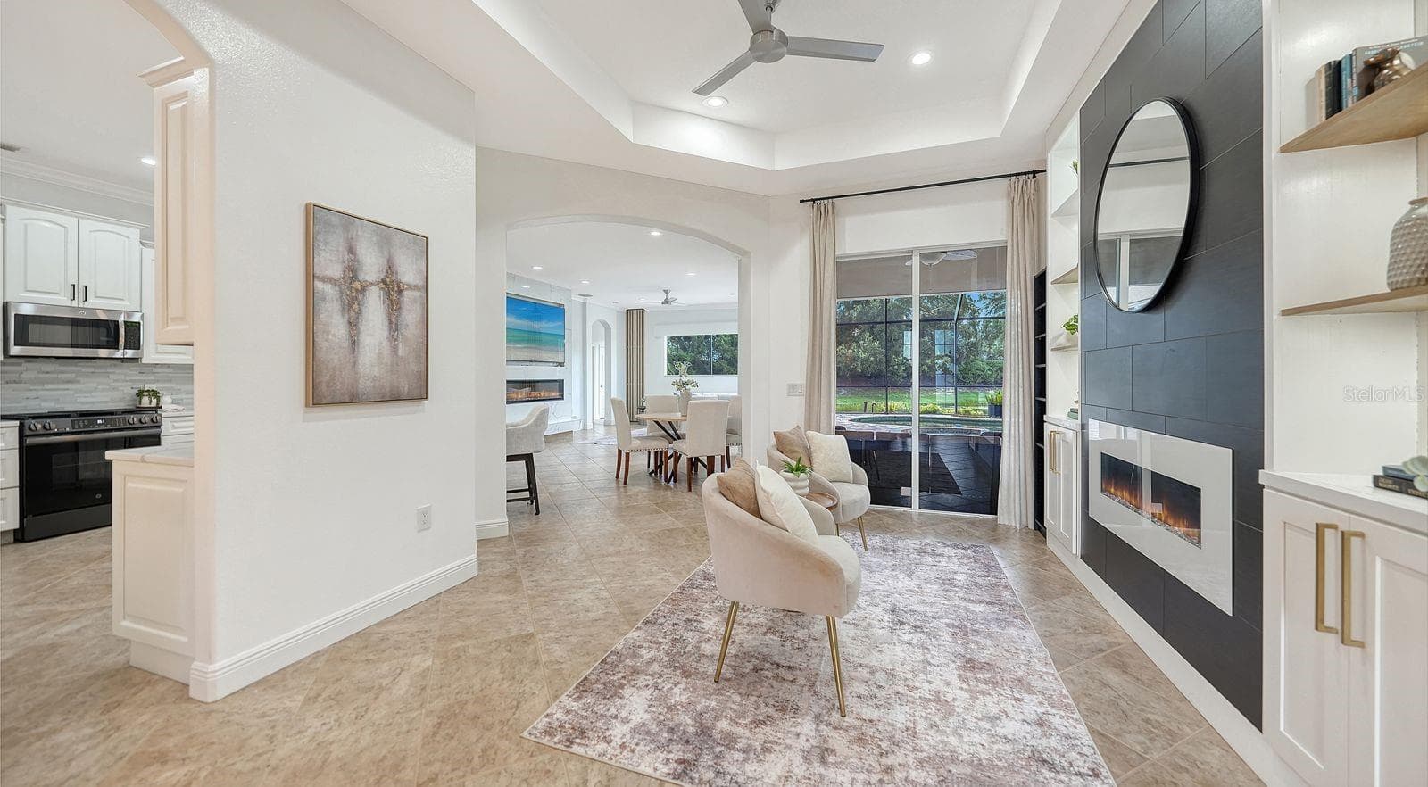 Single Family Residence at 14250 SUNDIAL PL, LAKEWOOD RANCH, photo 18 of 61