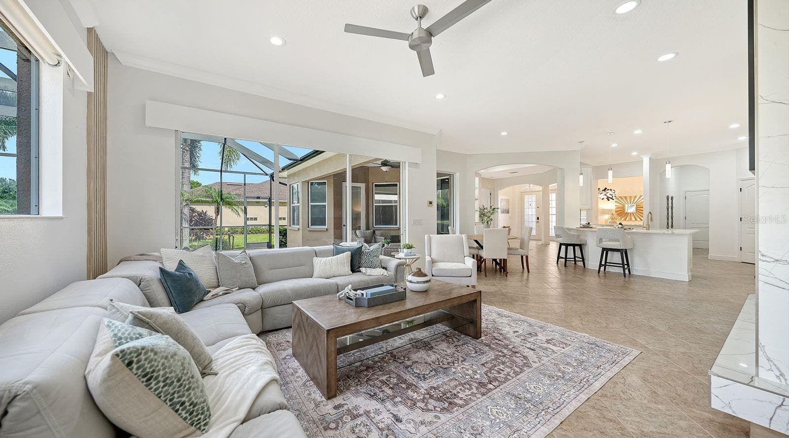 Single Family Residence at 14250 SUNDIAL PL, LAKEWOOD RANCH, photo 28 of 61