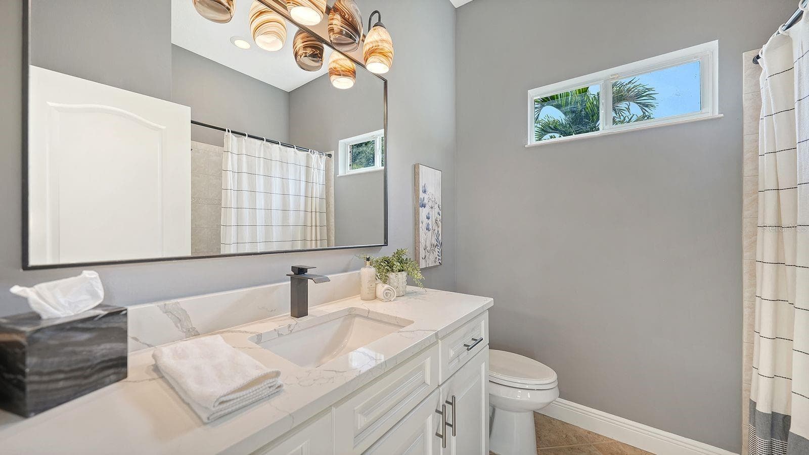 Single Family Residence at 14250 SUNDIAL PL, LAKEWOOD RANCH, photo 38 of 61