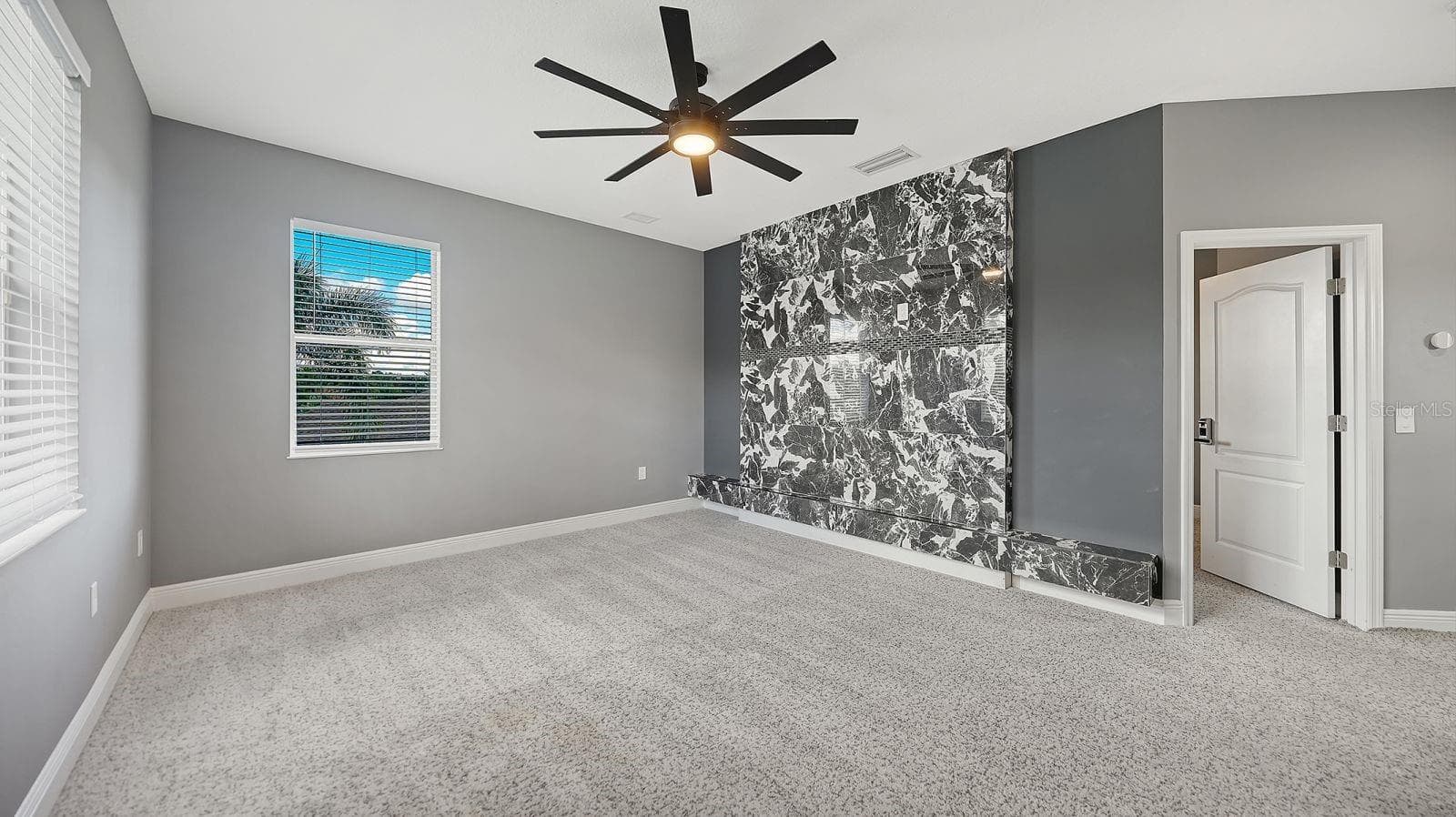 Single Family Residence at 14250 SUNDIAL PL, LAKEWOOD RANCH, photo 43 of 61