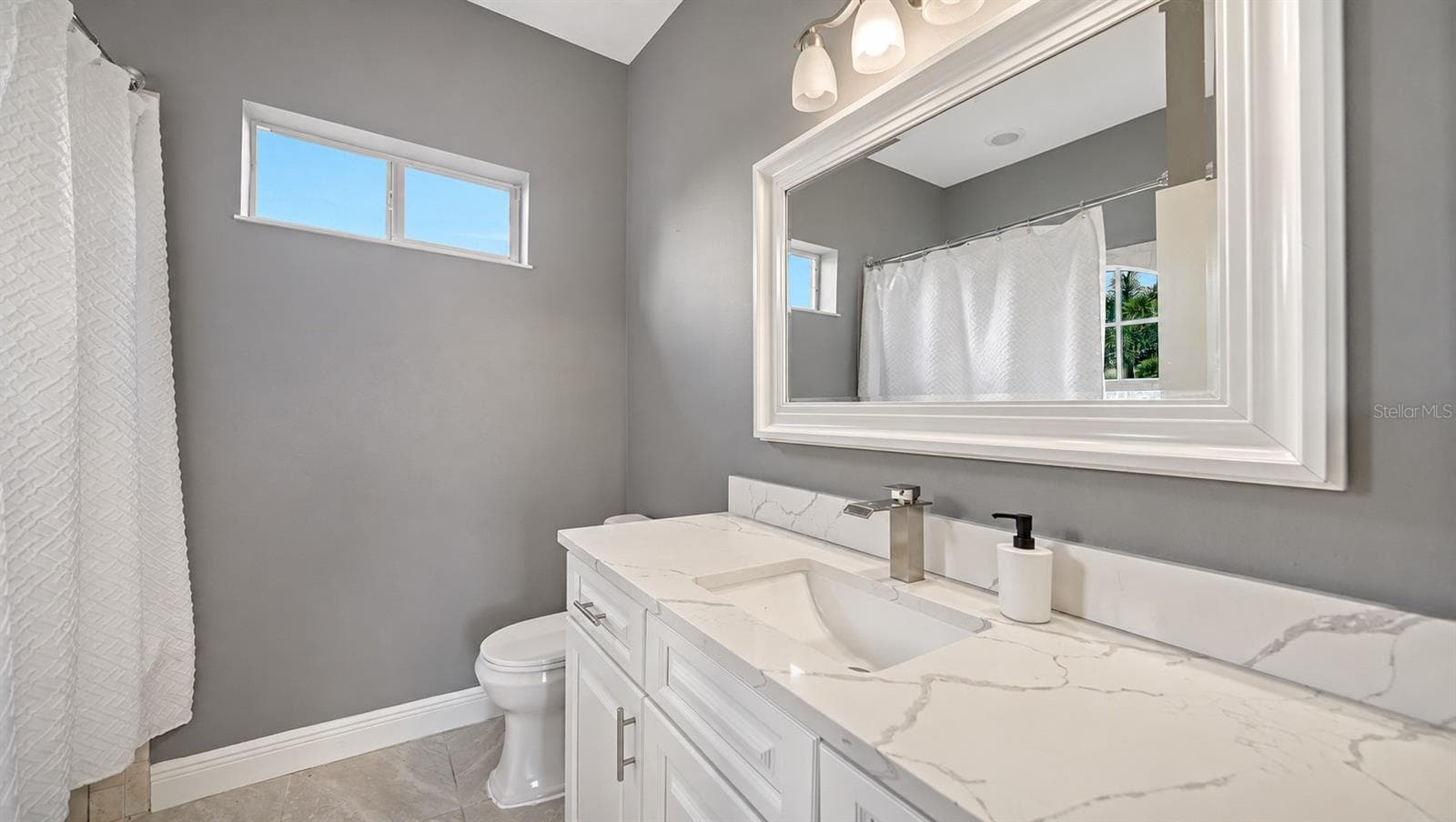 Single Family Residence at 14250 SUNDIAL PL, LAKEWOOD RANCH, photo 46 of 61