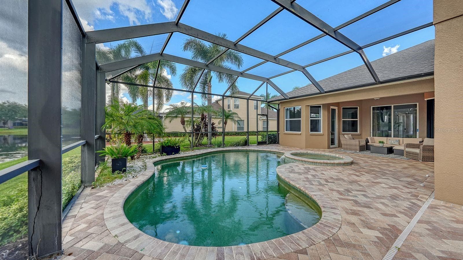 Single Family Residence at 14250 SUNDIAL PL, LAKEWOOD RANCH, photo 52 of 61