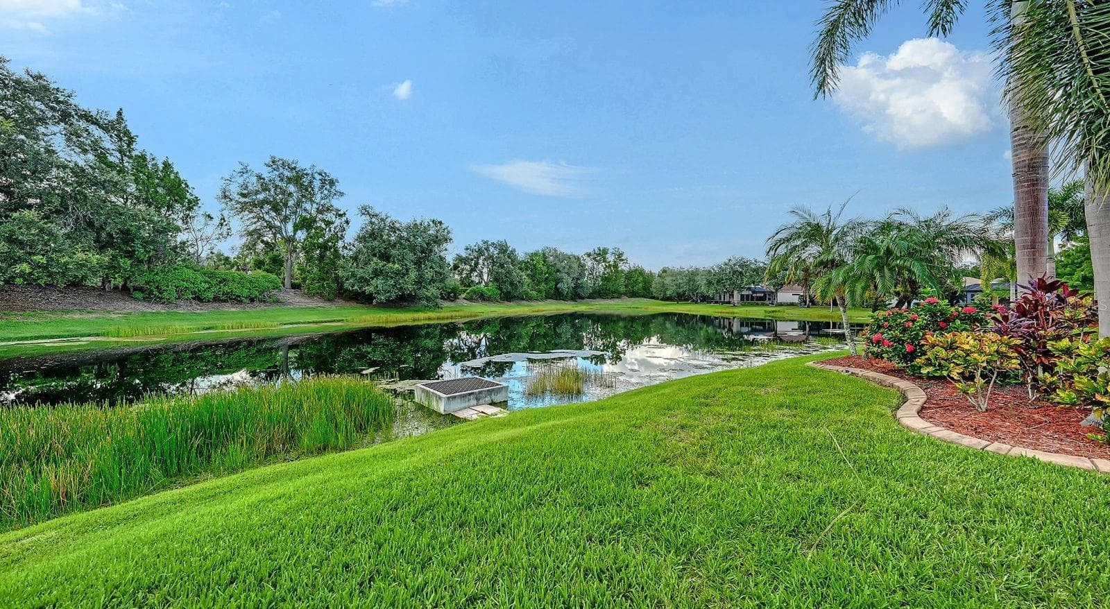 Single Family Residence at 14250 SUNDIAL PL, LAKEWOOD RANCH, photo 56 of 61