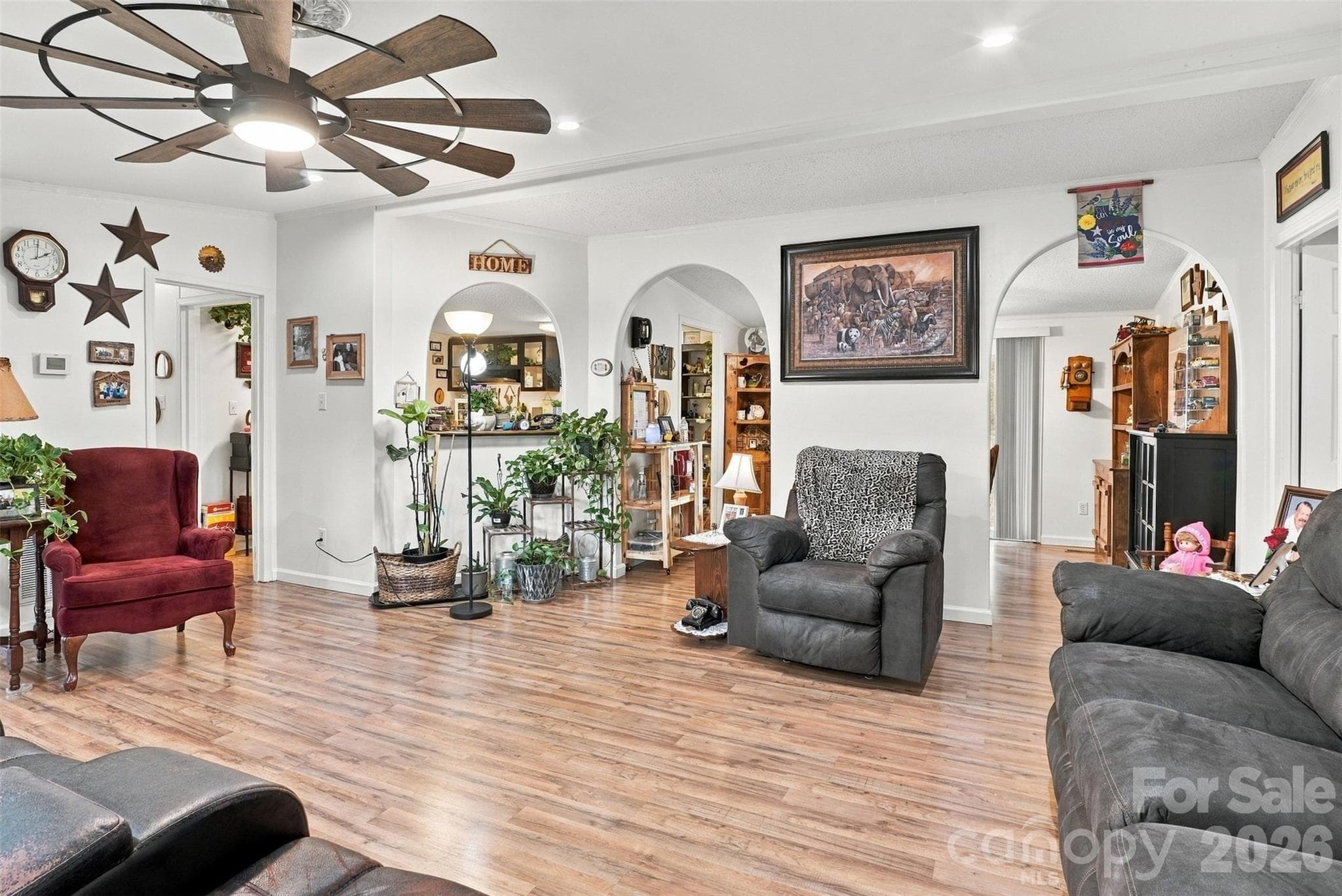 Single Family Residence at 106 Amy Drive, Kings Mountain, photo 4 of 30