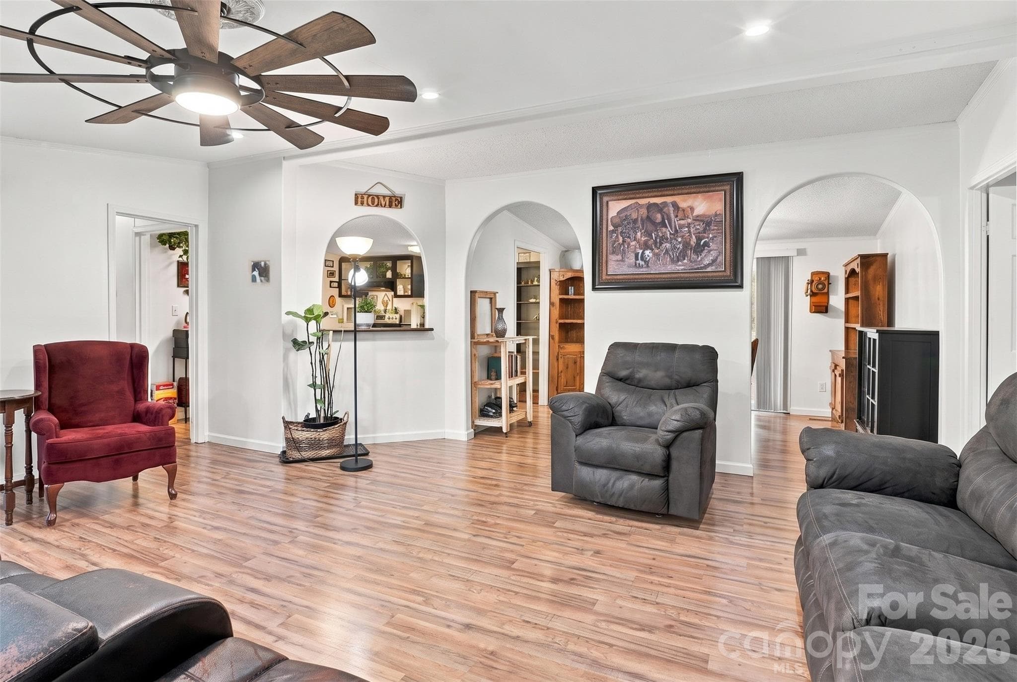 Single Family Residence at 106 Amy Drive, Kings Mountain, photo 5 of 30