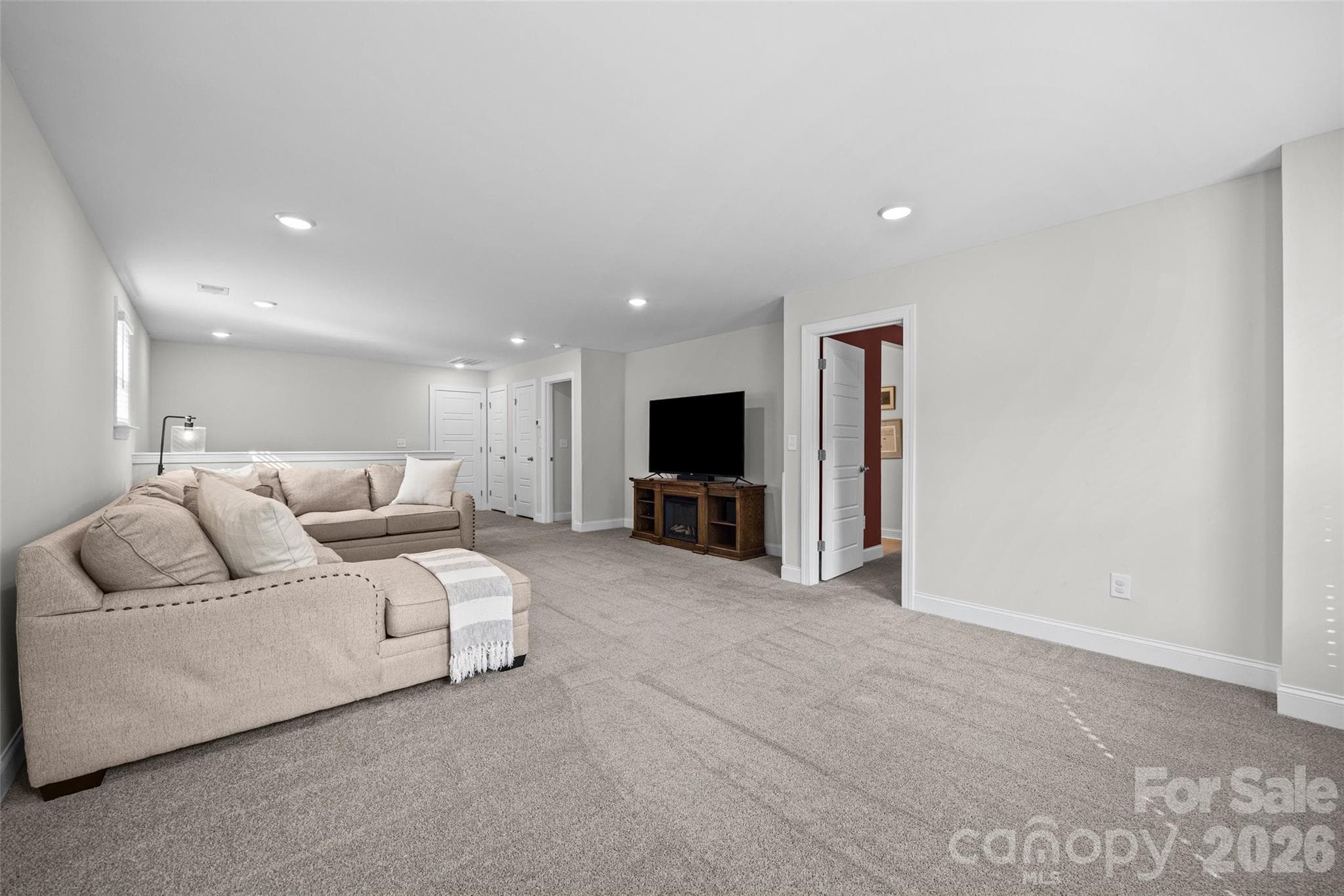Single Family Residence at 1061 Kendrick Road, Clover, photo 22 of 33