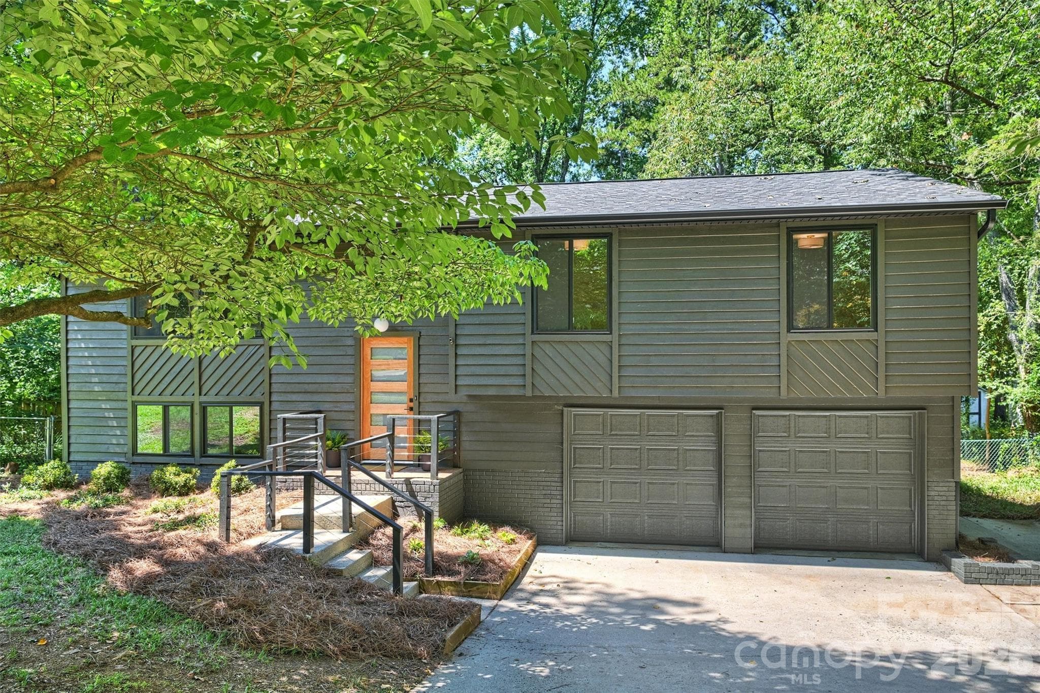 Single Family Residence at 7323 Rollingridge Drive, Charlotte, photo 29 of 29