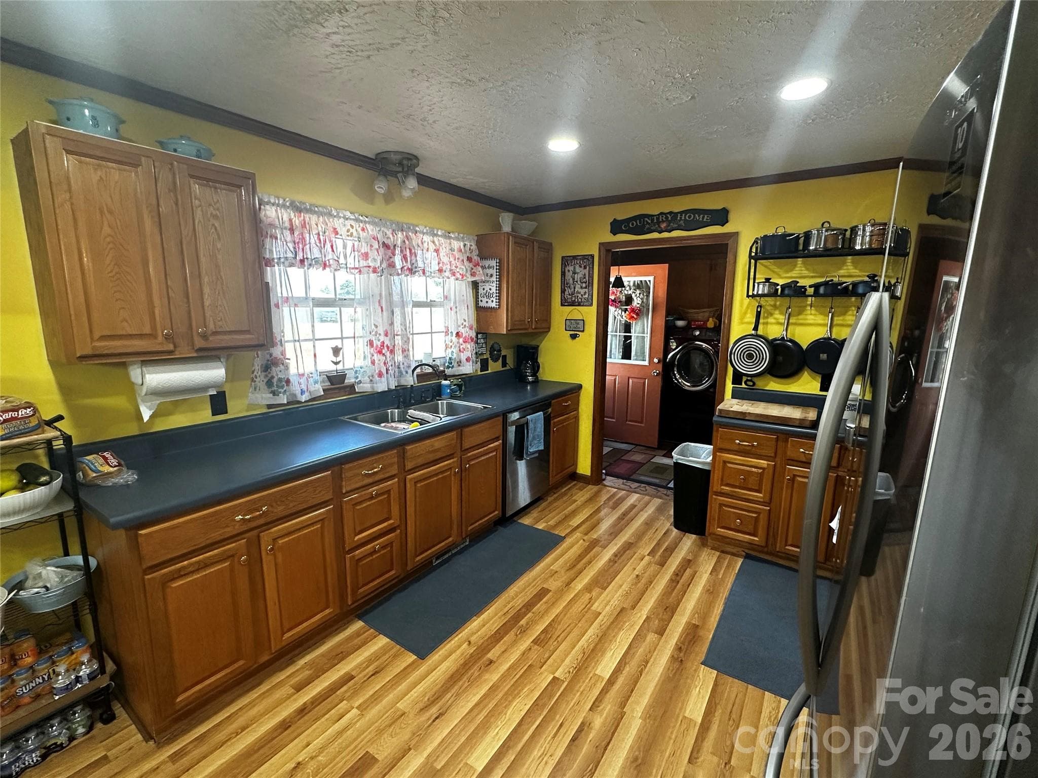 Kitchen with appliances - 1467 Airport Road, Pageland