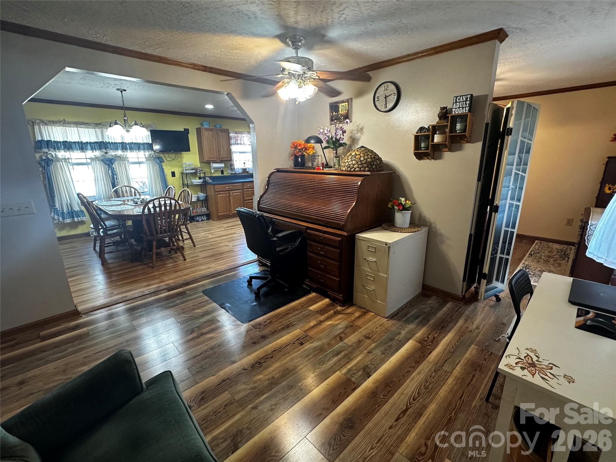 Living room loooking towards dining area/kitchen - 1467 Airport Road, Pageland