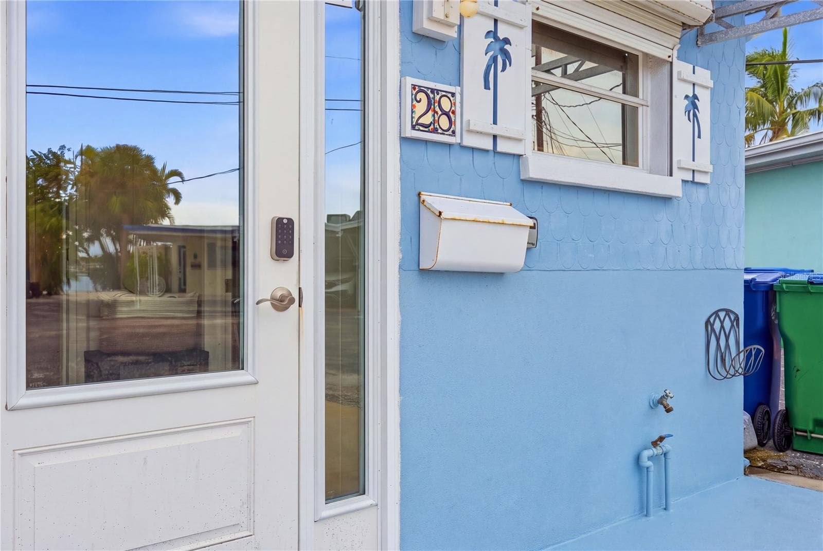 Single Family Residence at 28 SEASIDE CT, HOLMES BEACH, photo 49 of 61