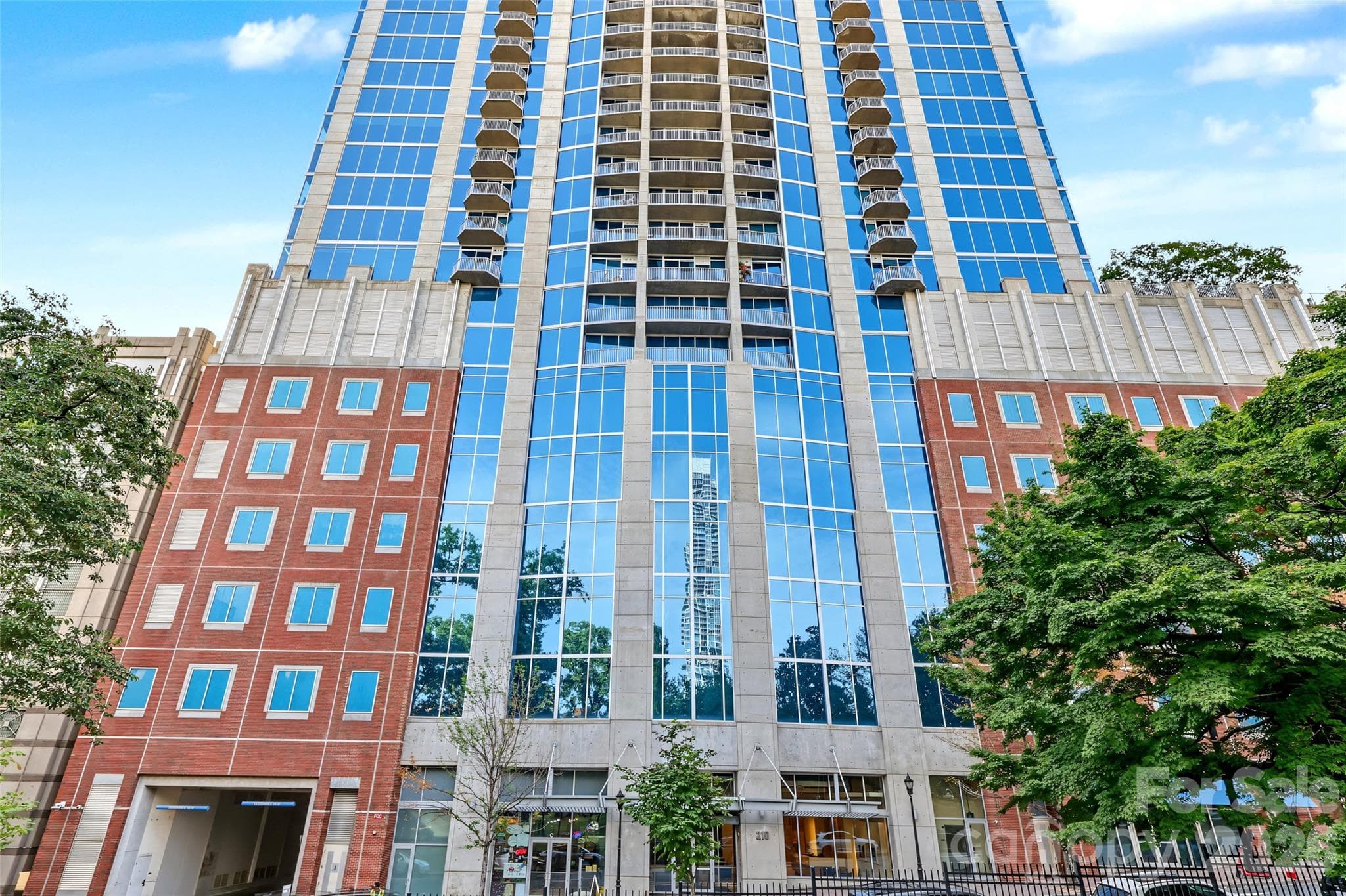 Condominium at 210 N Church Street, Charlotte, photo 7 of 48