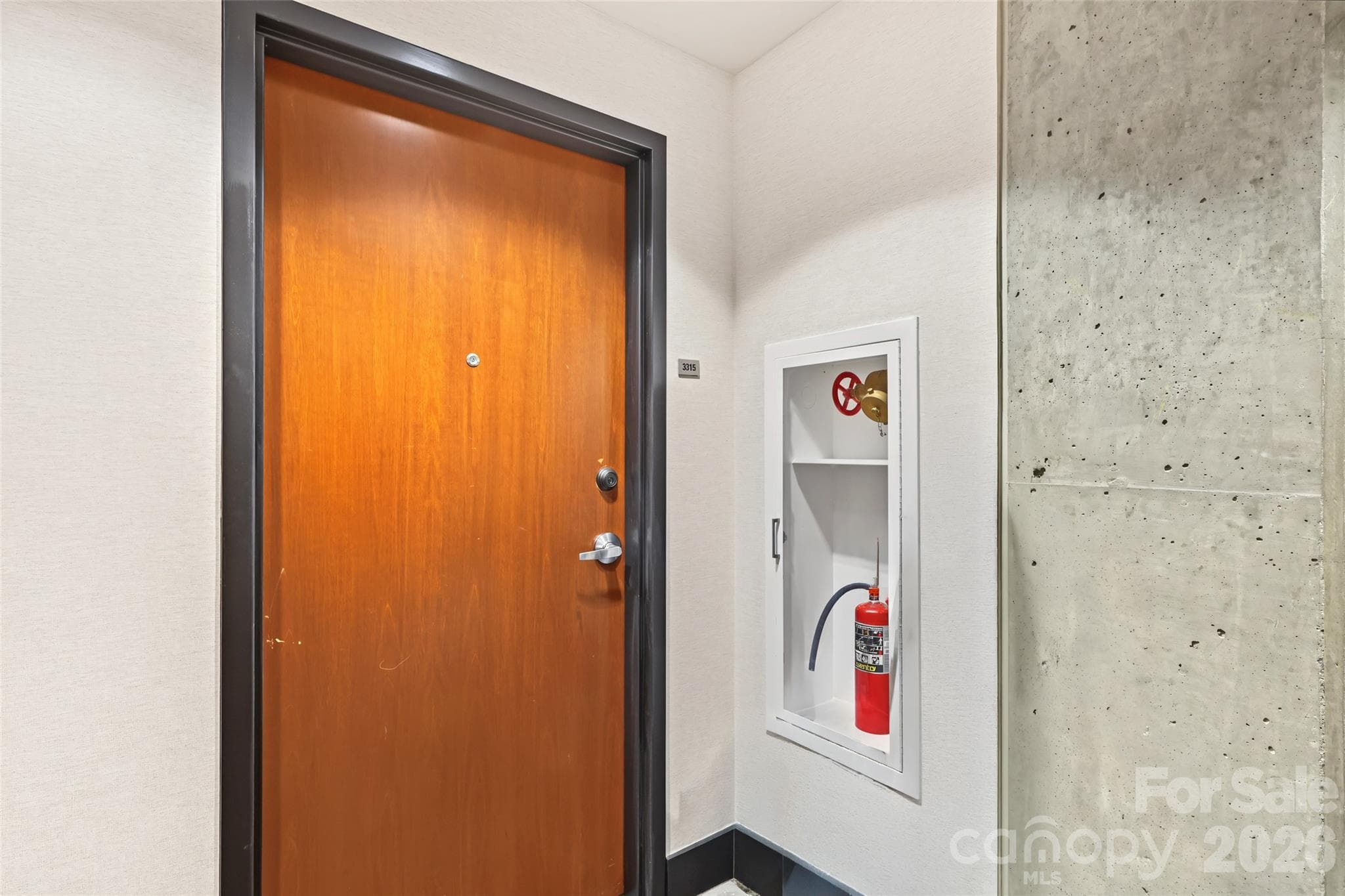 Condominium at 210 N Church Street, Charlotte, photo 9 of 48