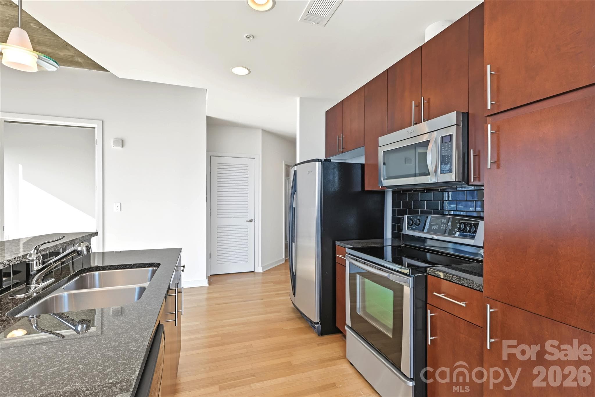 Condominium at 210 N Church Street, Charlotte, photo 17 of 48