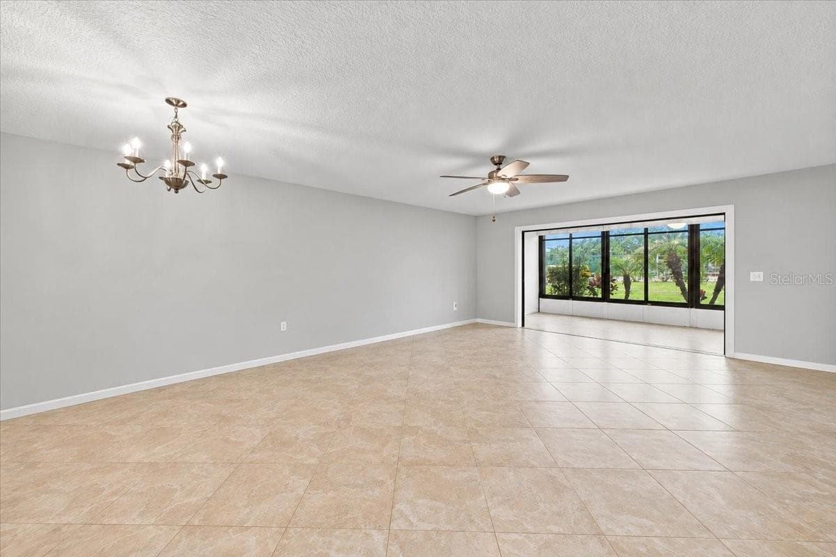 Condominium at 411 PALM TREE DR #411, BRADENTON, photo 9 of 37