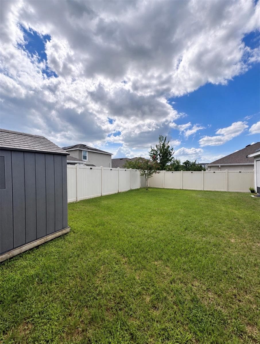 Single Family Residence at 38408 SONNET LANDING, ZEPHYRHILLS, photo 32 of 34