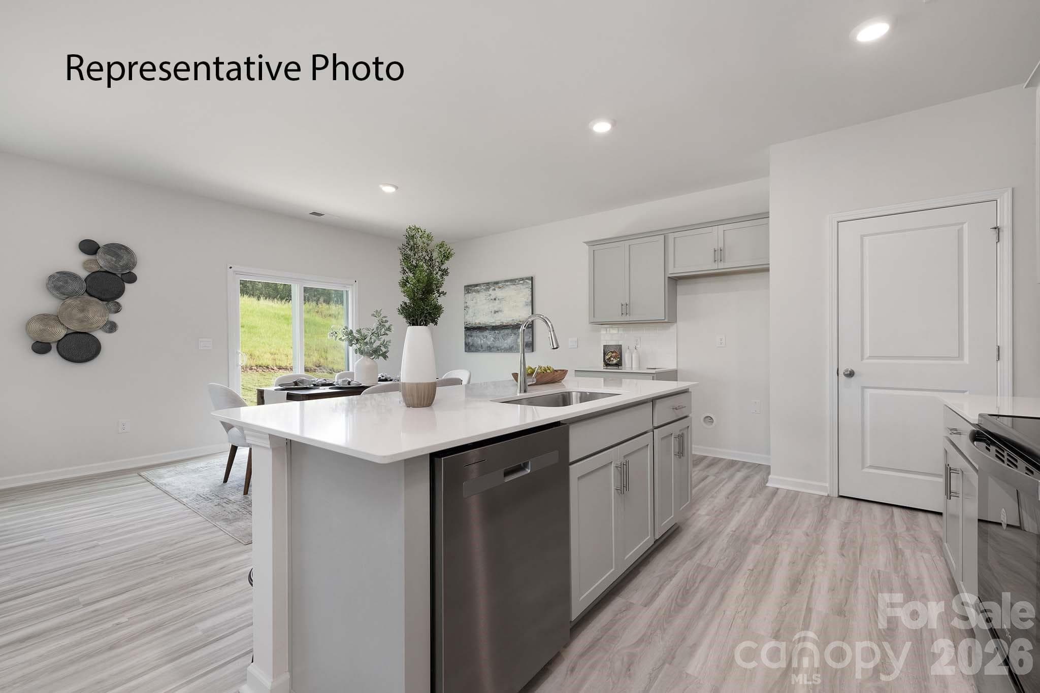 Single Family Residence at 12128 Barred Owl Court, Charlotte, photo 10 of 24