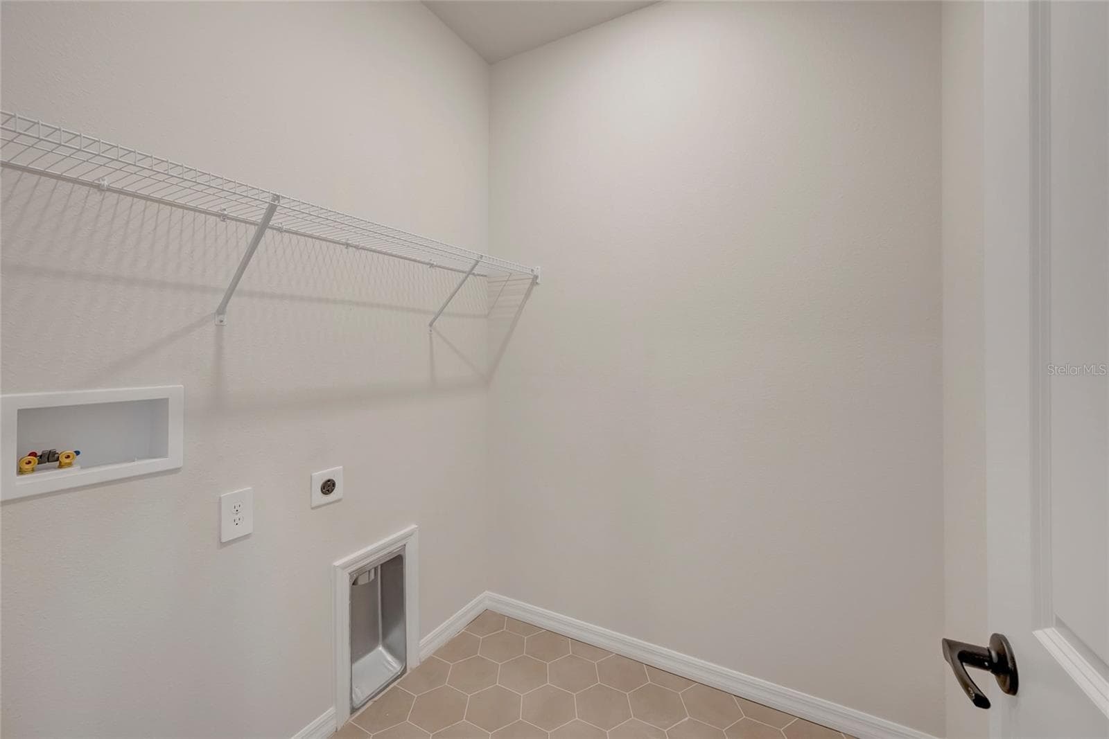 Utility Room - 3712 JONS LAKEVIEW ST, PLANT CITY
