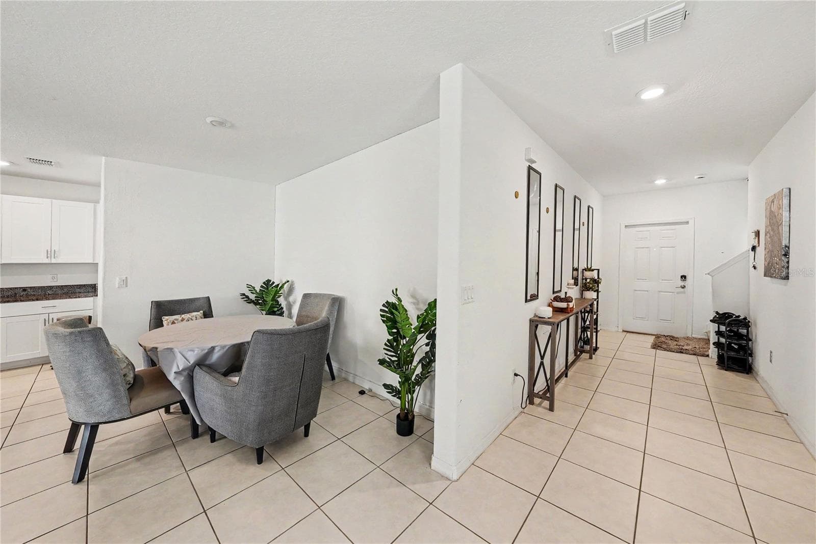 Single Family Residence at 6300 BEVERLY HILLS DR, ZEPHYRHILLS, photo 11 of 28