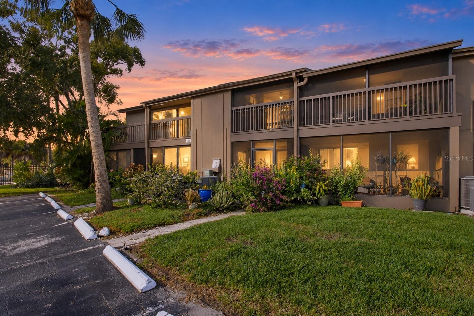 6346 NEWTOWN CIR #46B4