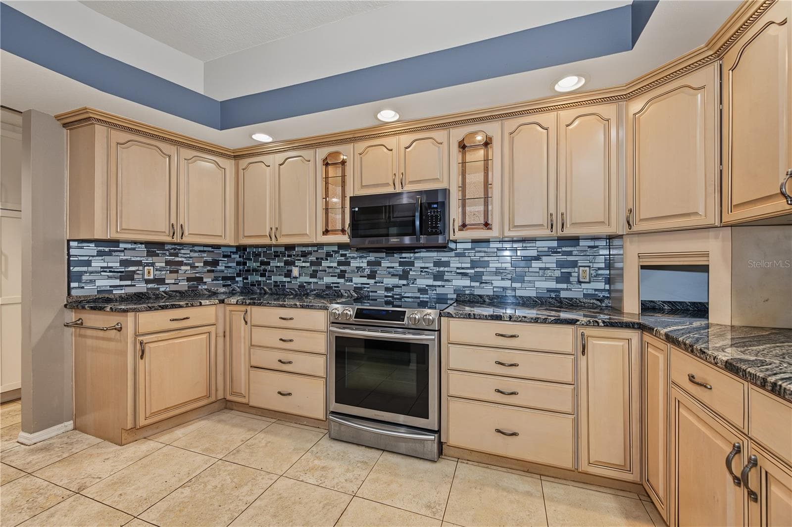 kitchen - 2233 PINNACLE CIR S, PALM HARBOR