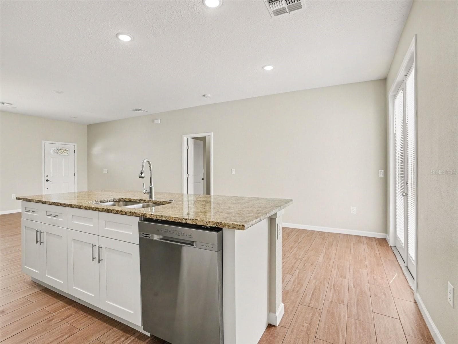 Single Family Residence at 46 ALICANTE CT, KISSIMMEE, photo 9 of 21