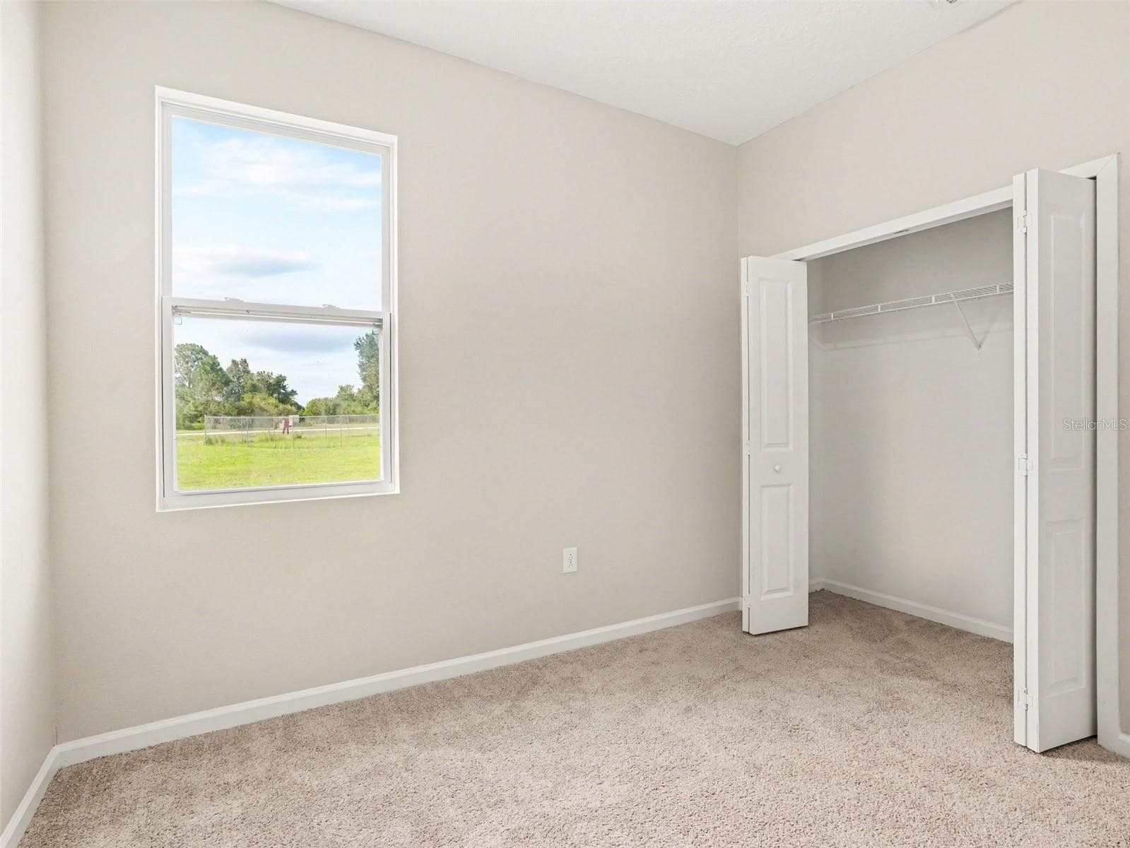 Single Family Residence at 46 ALICANTE CT, KISSIMMEE, photo 19 of 21