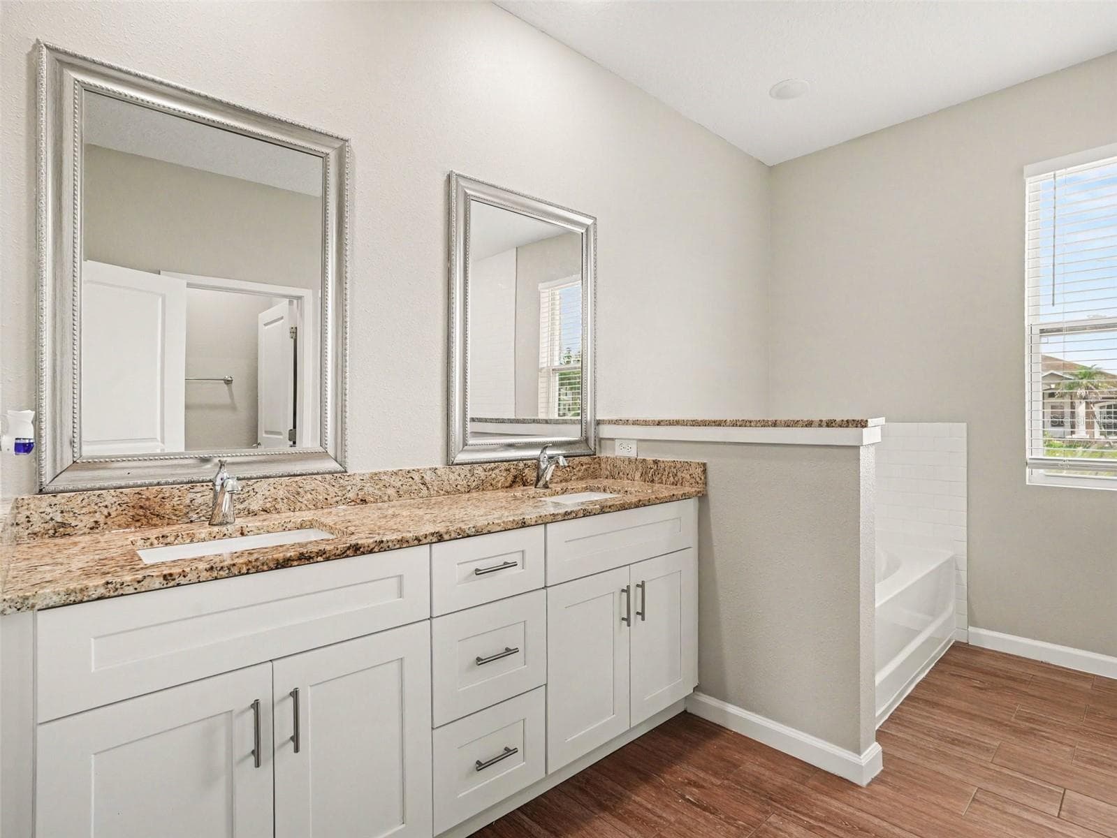 Single Family Residence at 46 ALICANTE CT, KISSIMMEE, photo 20 of 21