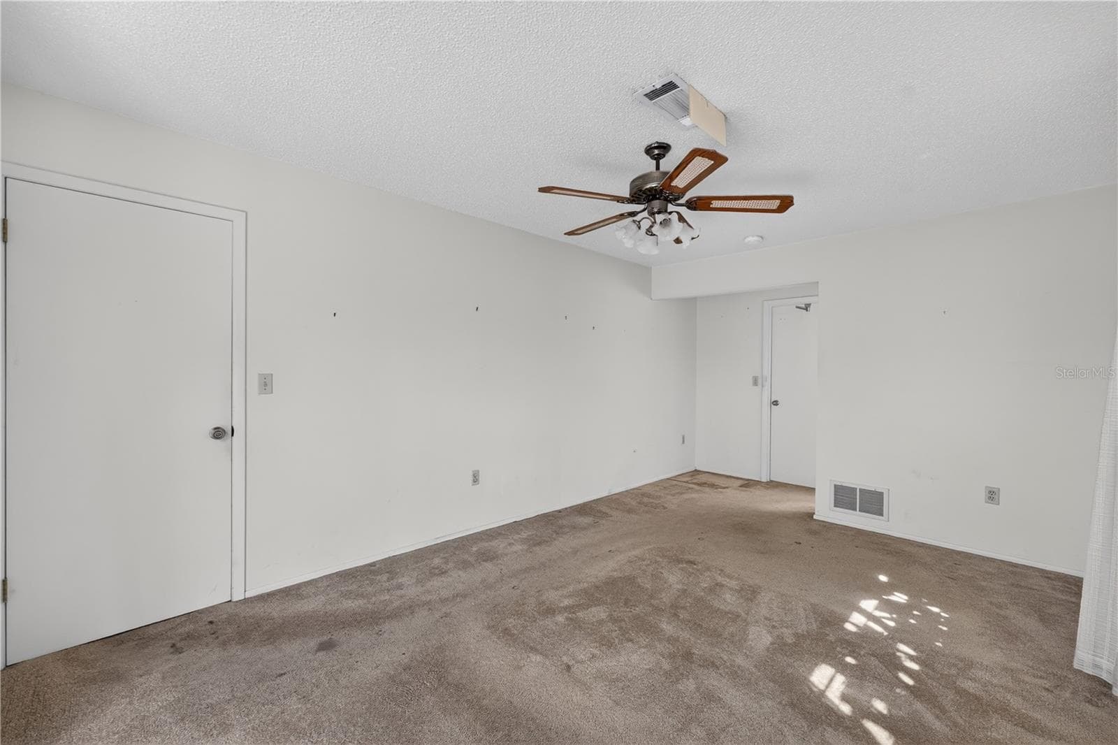 Single Family Residence at 8810 SHOEMAKER LN, HUDSON, photo 4 of 38