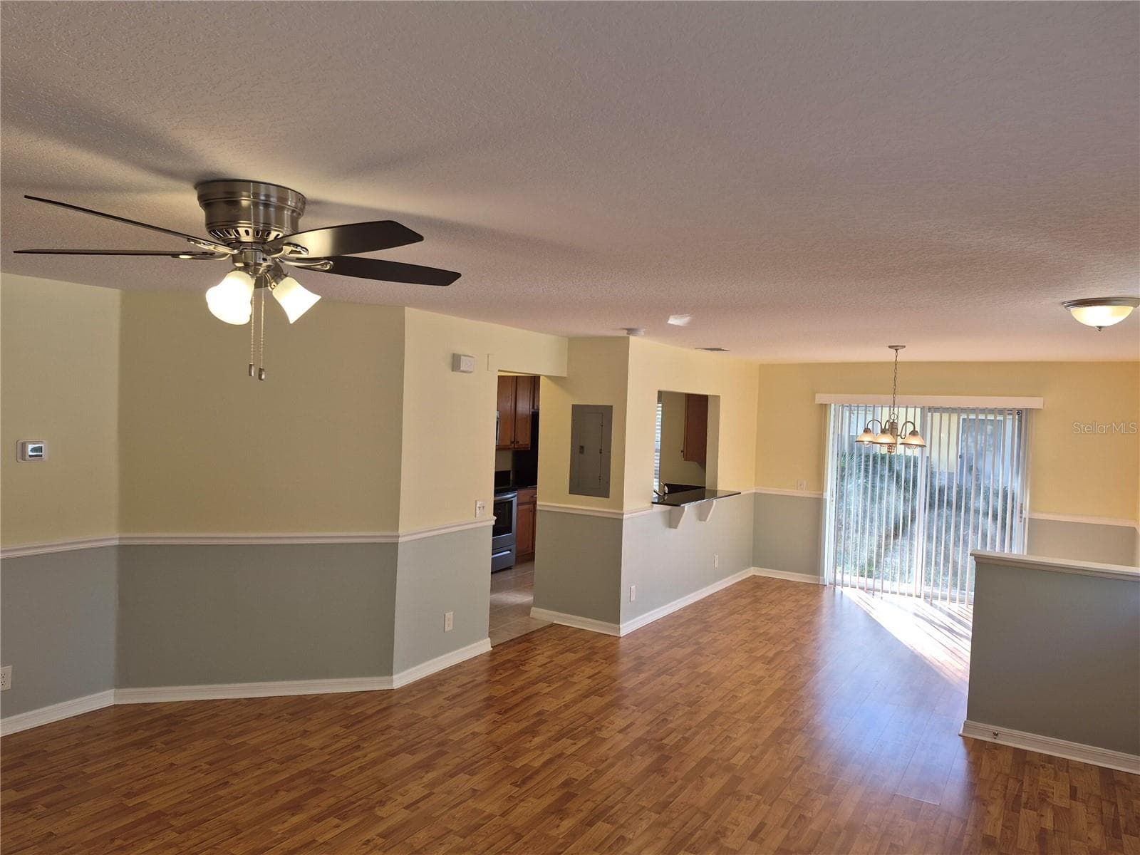 Townhouse at 3845 ISLAND WAY, ST PETERSBURG, photo 4 of 29
