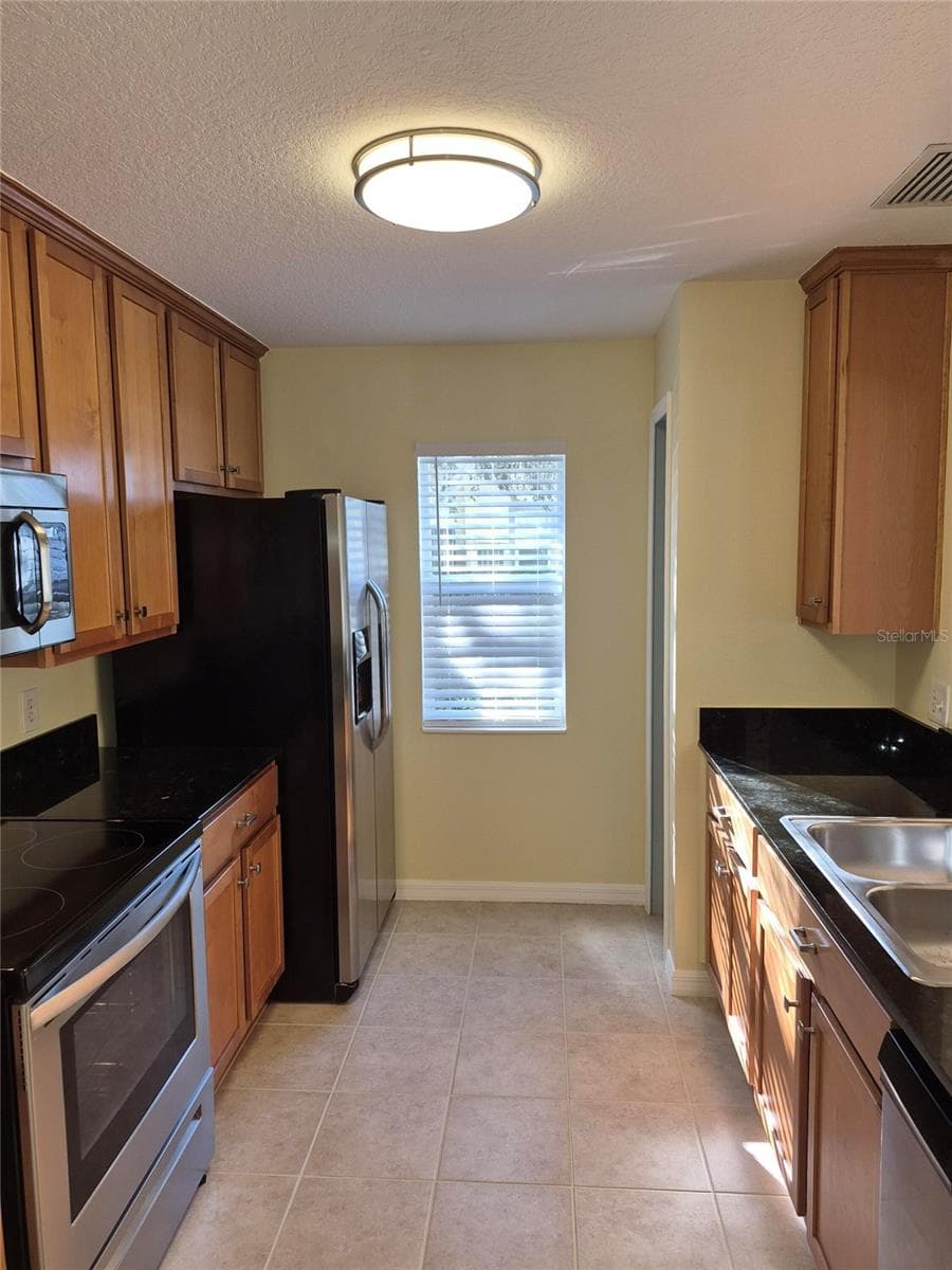 Townhouse at 3845 ISLAND WAY, ST PETERSBURG, photo 8 of 29