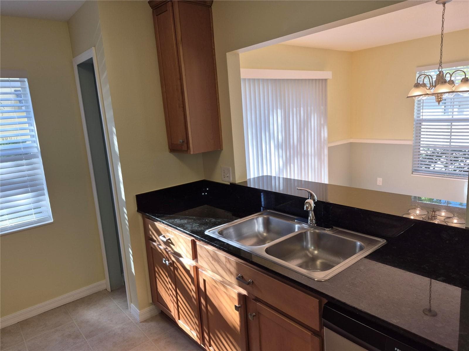 Townhouse at 3845 ISLAND WAY, ST PETERSBURG, photo 9 of 29