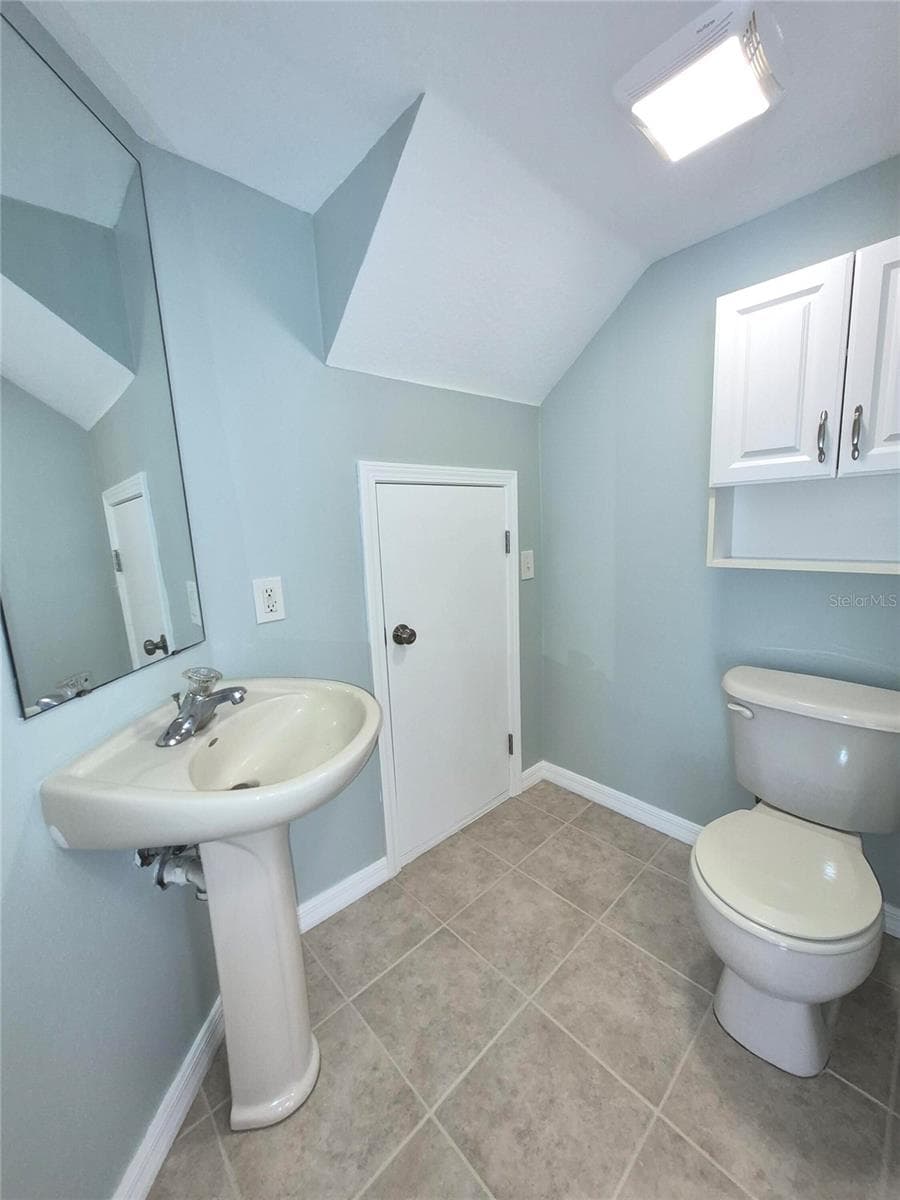 Townhouse at 3845 ISLAND WAY, ST PETERSBURG, photo 11 of 29
