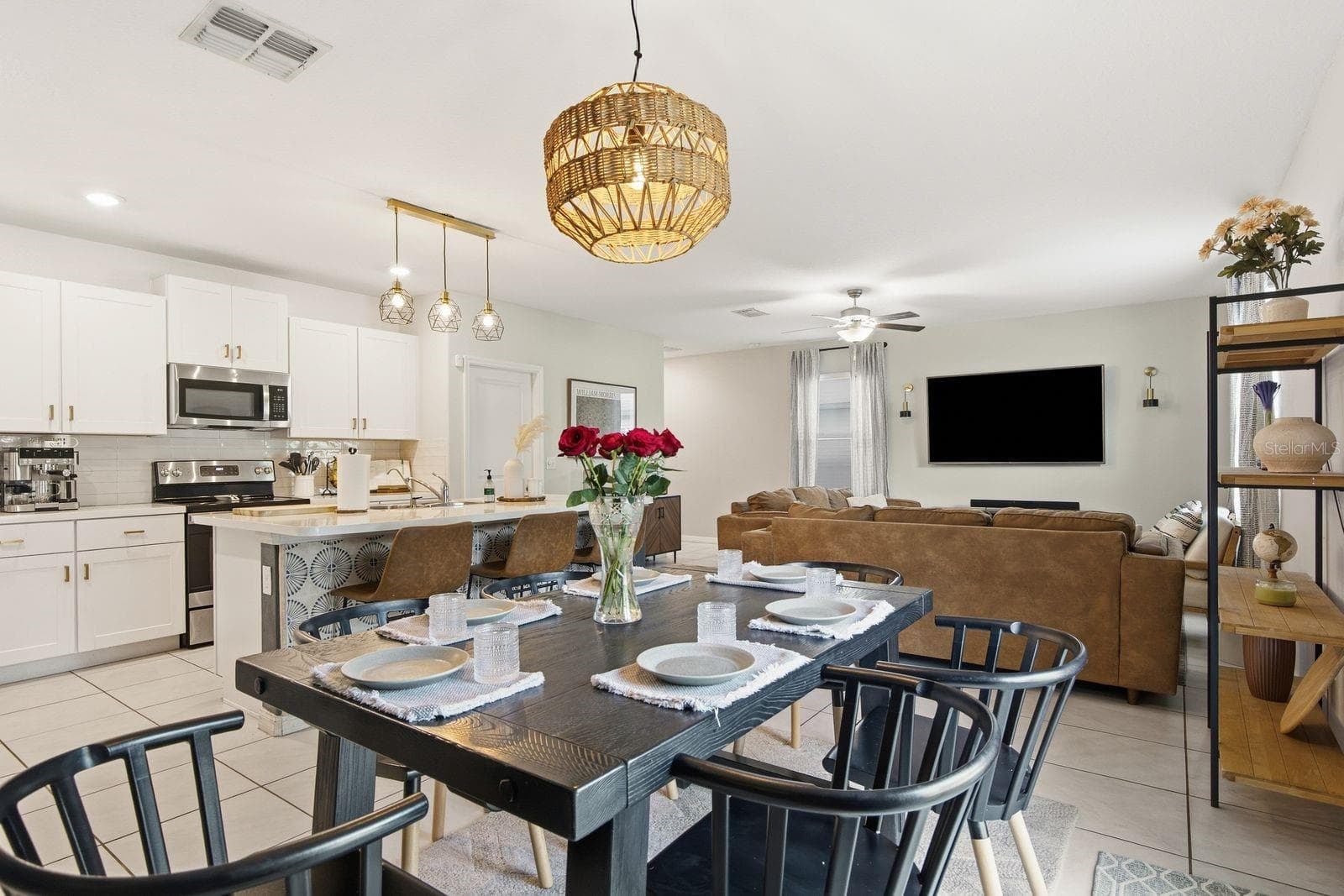 Single Family Residence at 6139 APPLE SNAIL AVE, NEW PORT RICHEY, photo 10 of 38