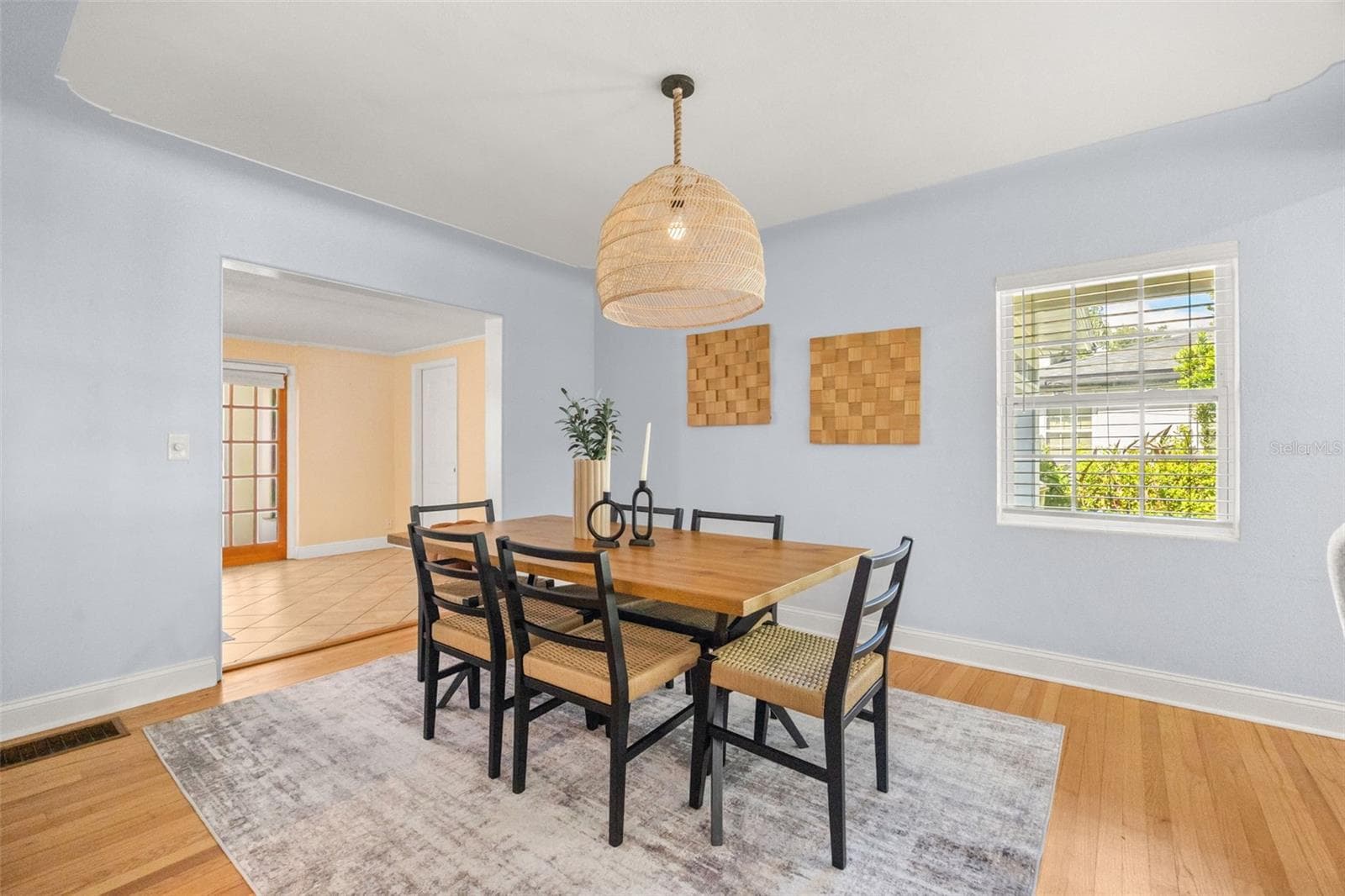Single Family Residence at 920 BOARDMAN ST, ORLANDO, photo 11 of 31
