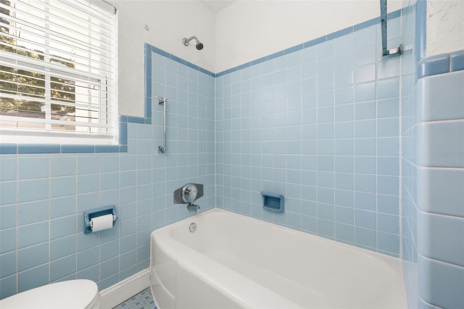 Single Family Residence at 920 BOARDMAN ST, ORLANDO, photo 18 of 31