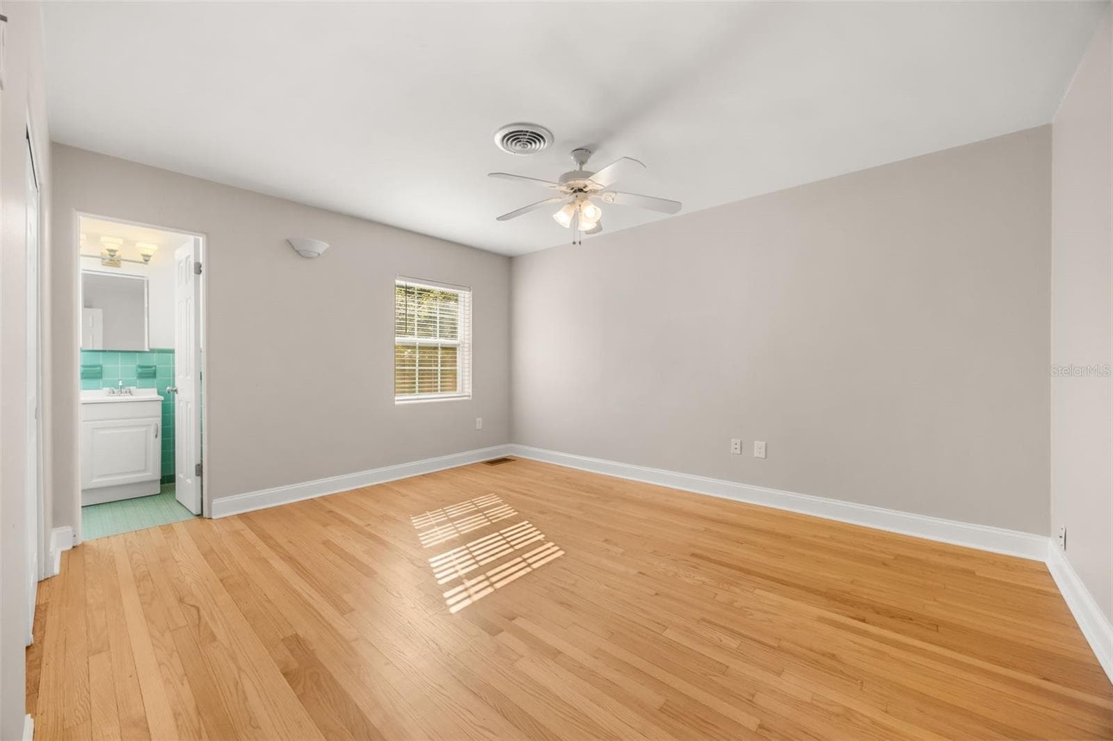 Single Family Residence at 920 BOARDMAN ST, ORLANDO, photo 19 of 31
