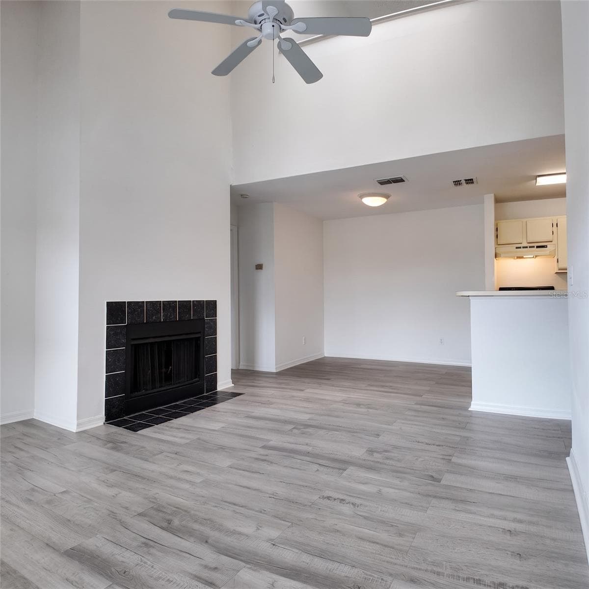 Condominium at 6142 WESTGATE DR #304, ORLANDO, photo 23 of 38