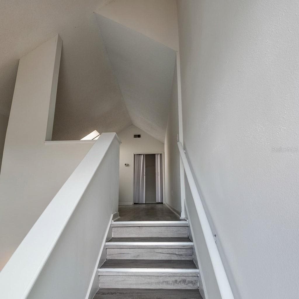 Condominium at 6142 WESTGATE DR #304, ORLANDO, photo 34 of 38