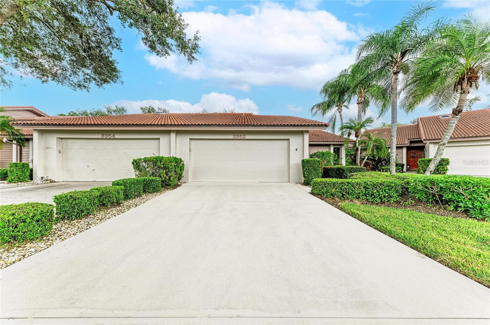 Villa at 3952 WILSHIRE CIR E #166, SARASOTA, photo 3 of 43