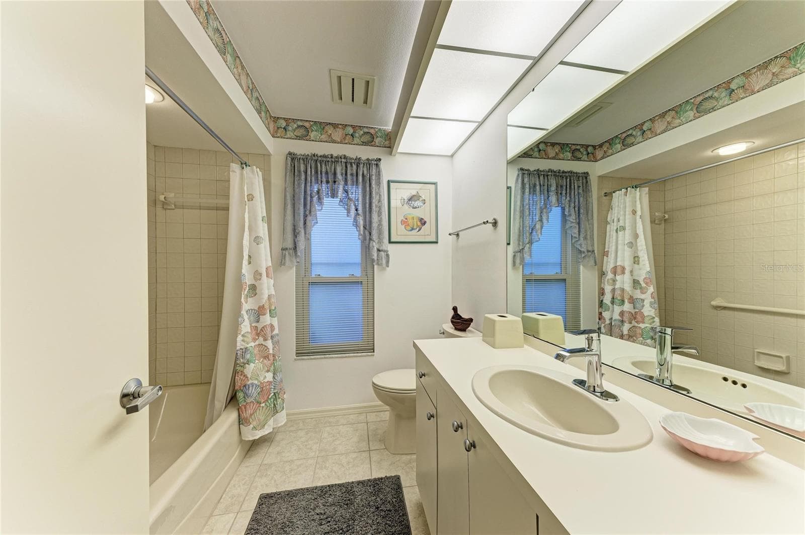 Villa at 3952 WILSHIRE CIR E #166, SARASOTA, photo 34 of 43