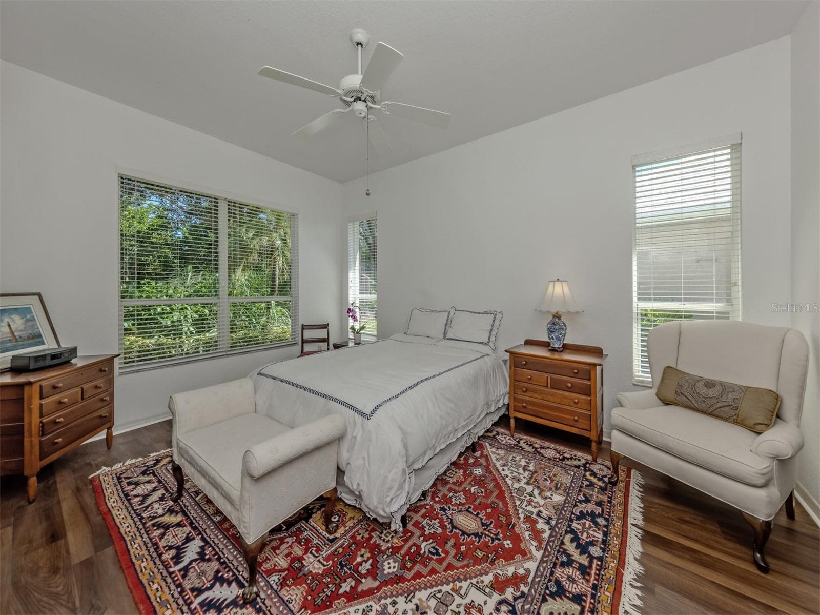 Single Family Residence at 554 FALLBROOK DR, VENICE, photo 16 of 65