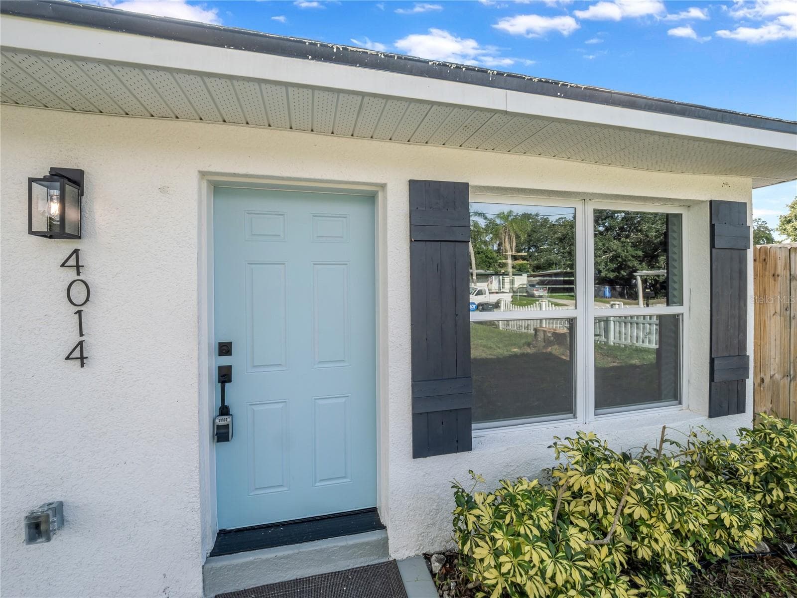 Single Family Residence at 4014 MCLANE DR, TAMPA, photo 6 of 33
