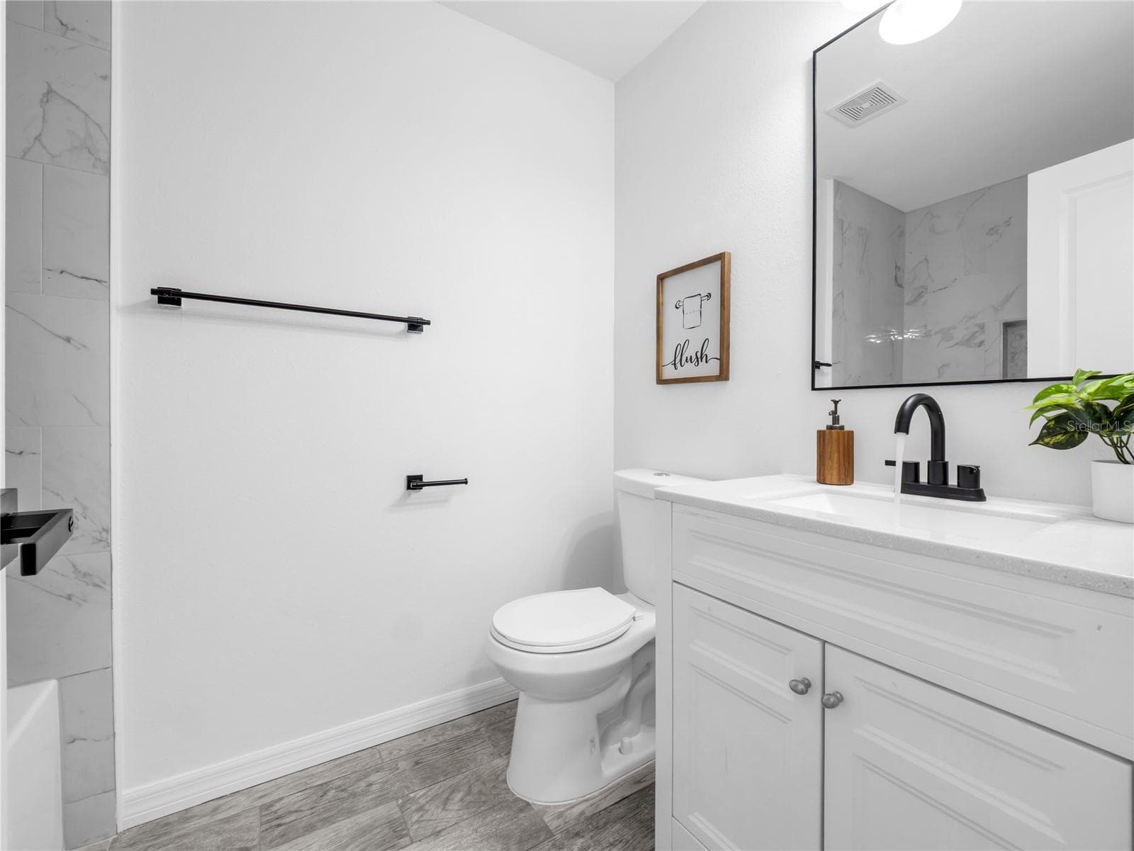Single Family Residence at 4014 MCLANE DR, TAMPA, photo 28 of 33