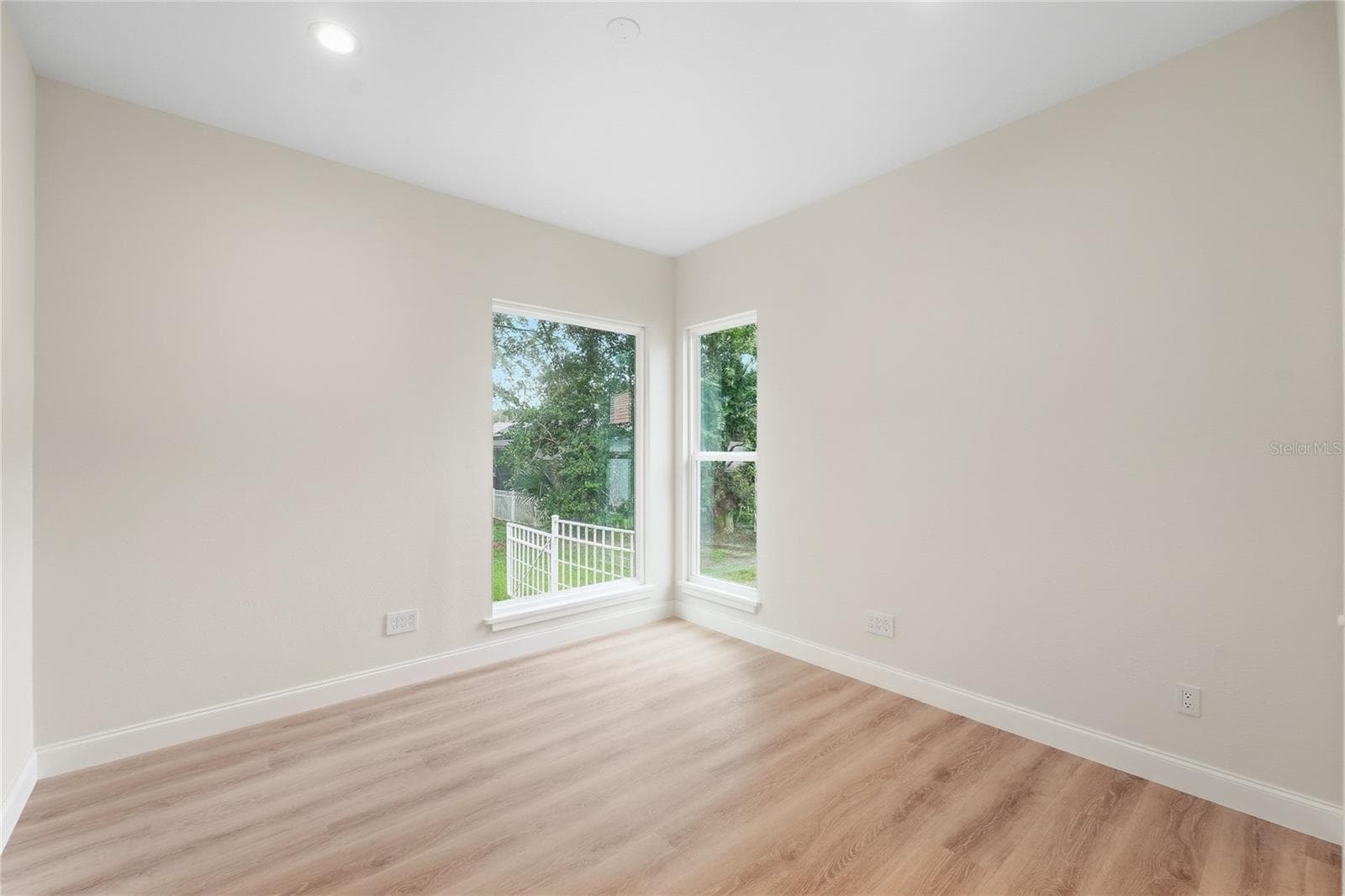 Single Family Residence at 336 ASHFORD CT, LAKE MARY, photo 36 of 58