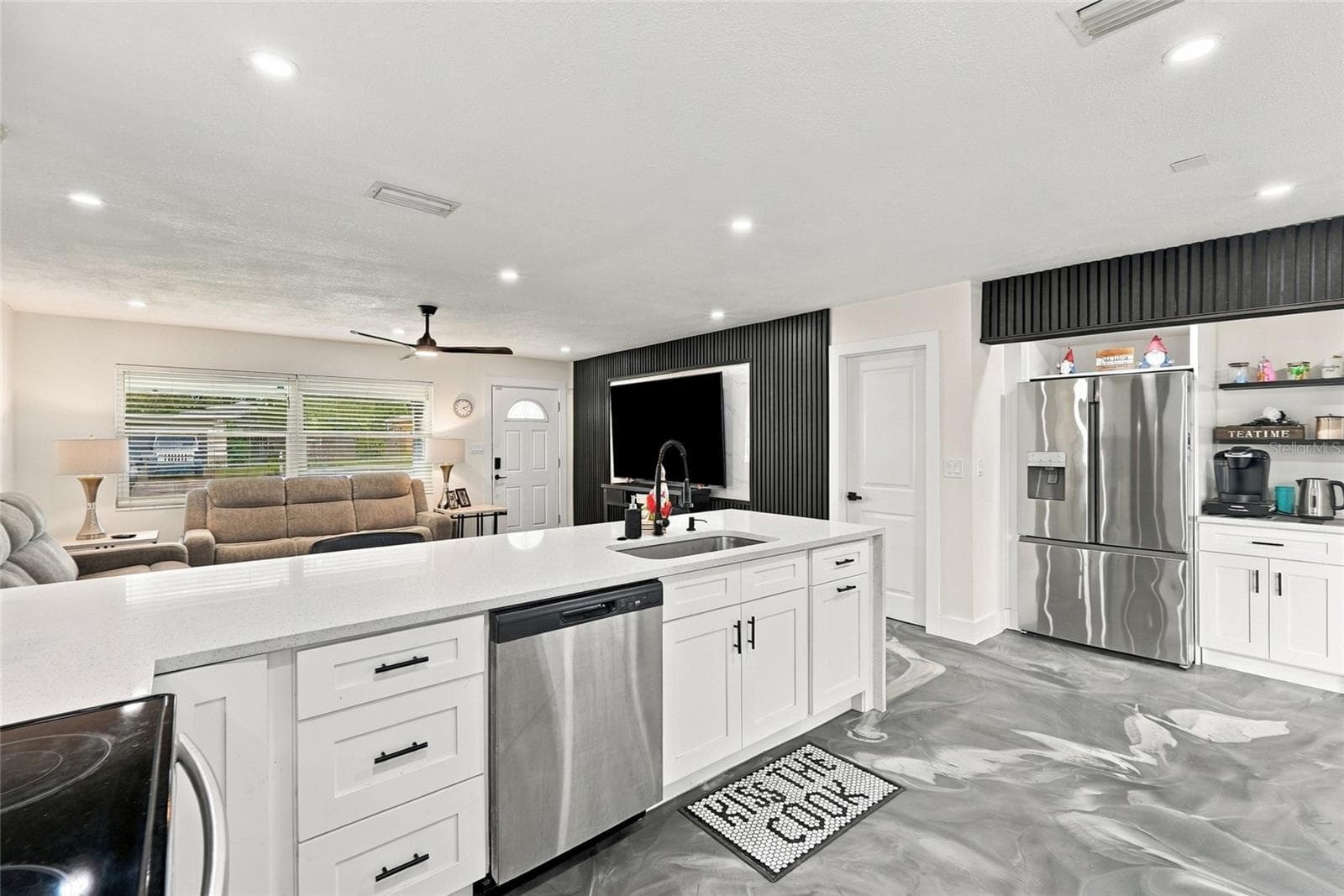 Single Family Residence at 10259 NARANJA ST, SEMINOLE, photo 22 of 40